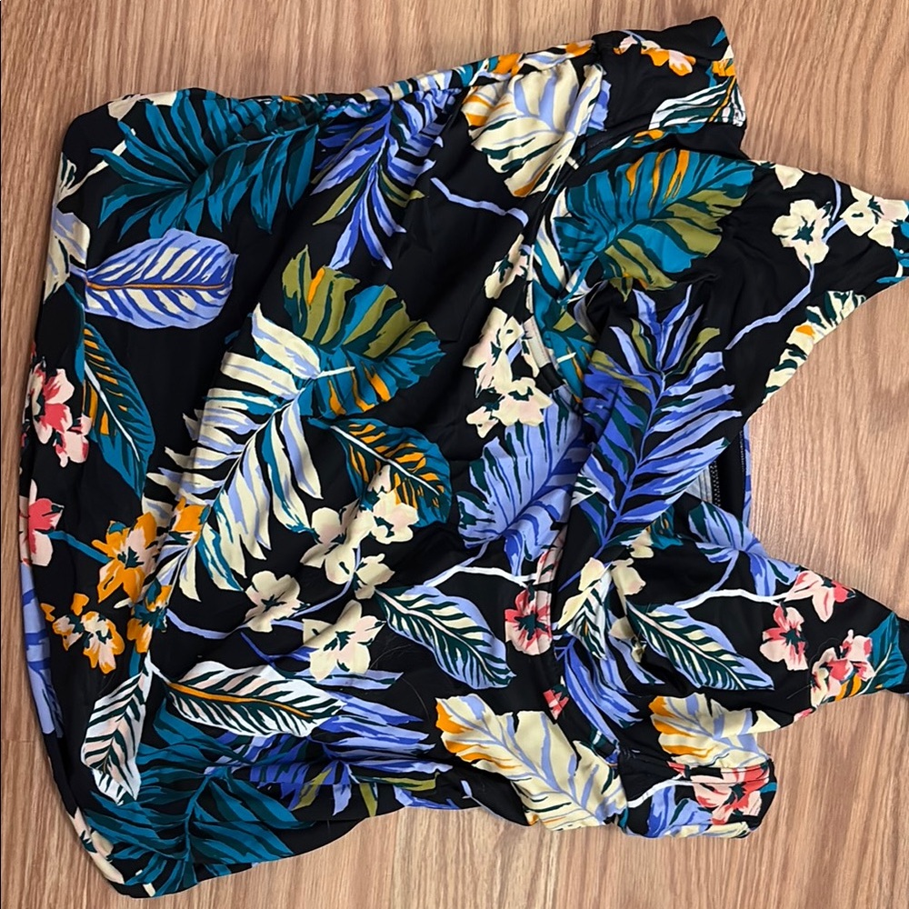 Floral Black Sleeveless Top